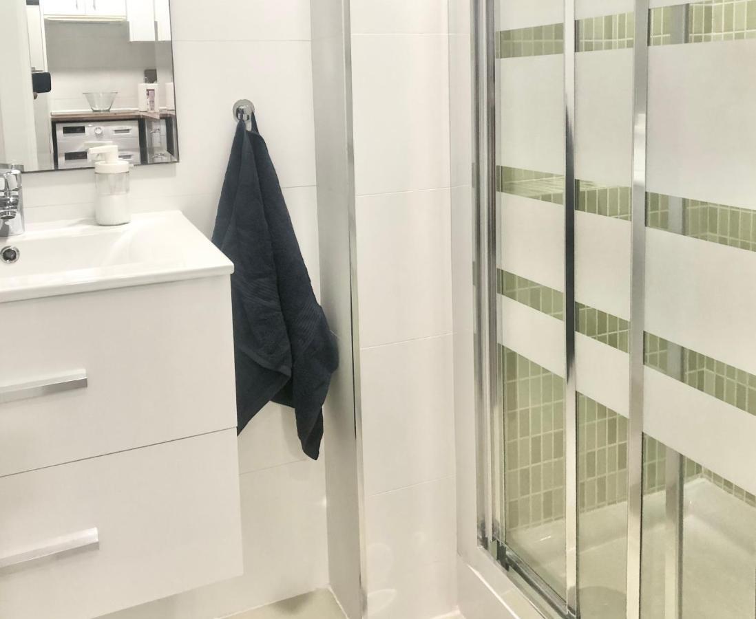 Varela Apartamentos B Малага Екстер'єр фото