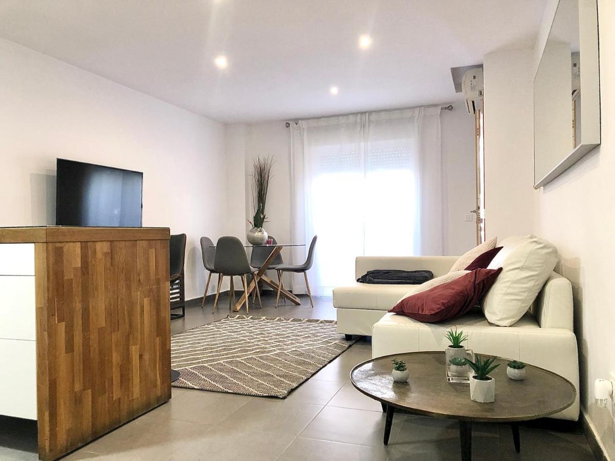 Varela Apartamentos B Малага Екстер'єр фото