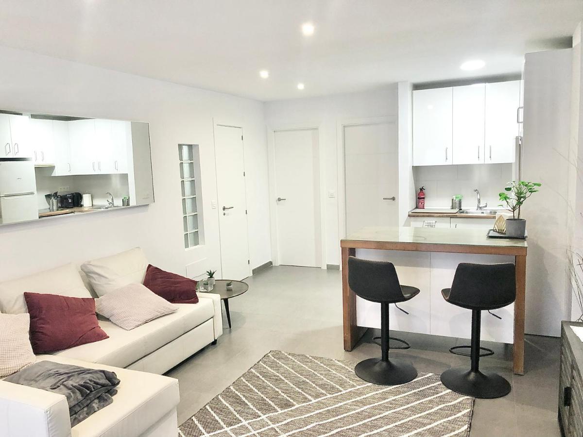 Varela Apartamentos B Малага Екстер'єр фото