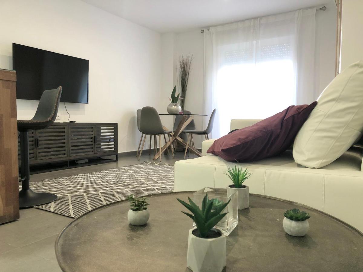 Varela Apartamentos B Малага Екстер'єр фото